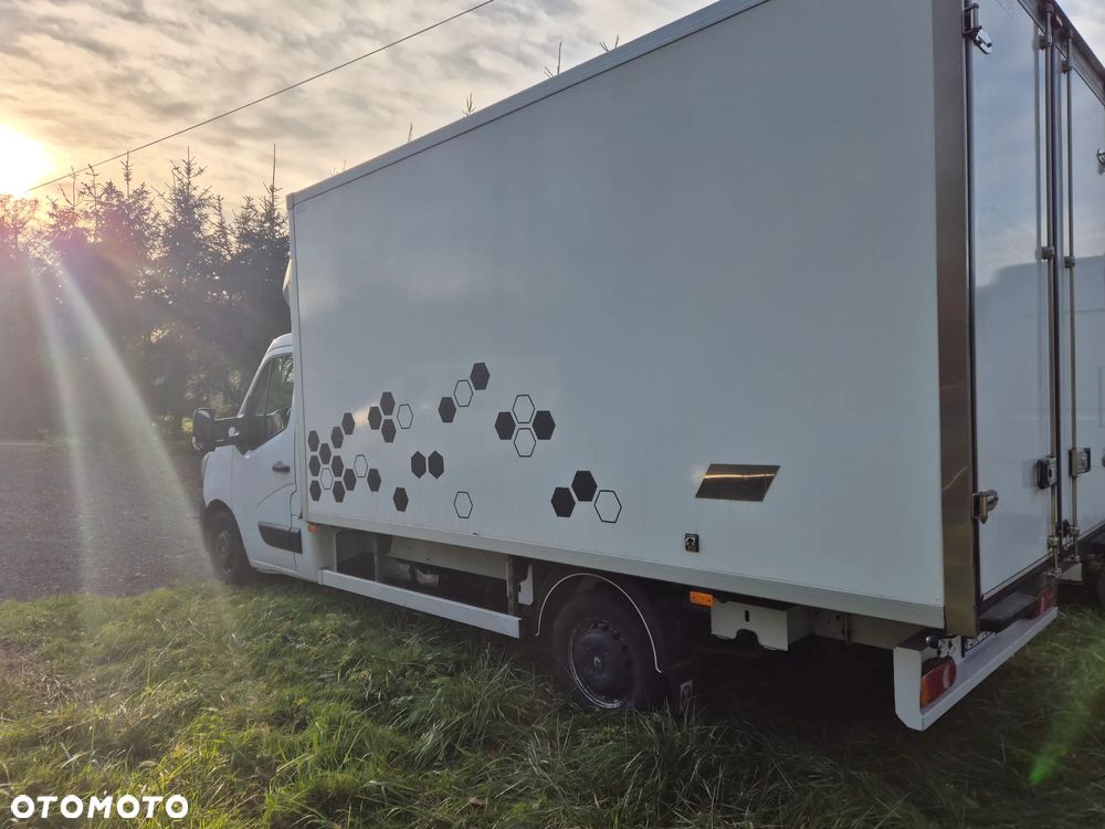 Renault Master - 24