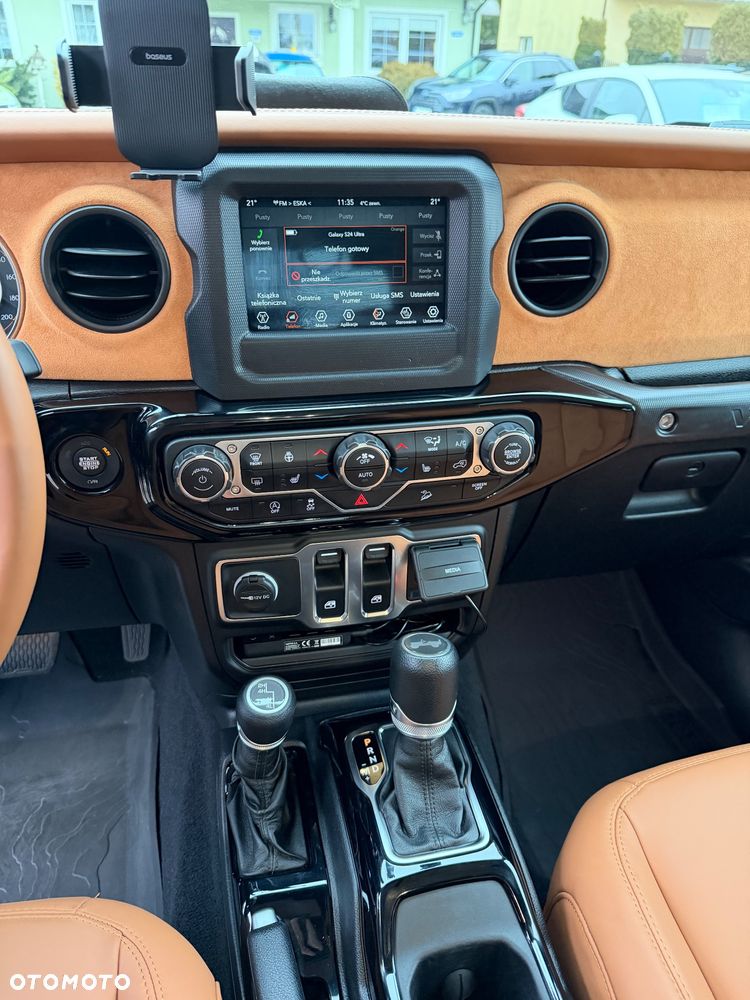 Jeep Wrangler - 10
