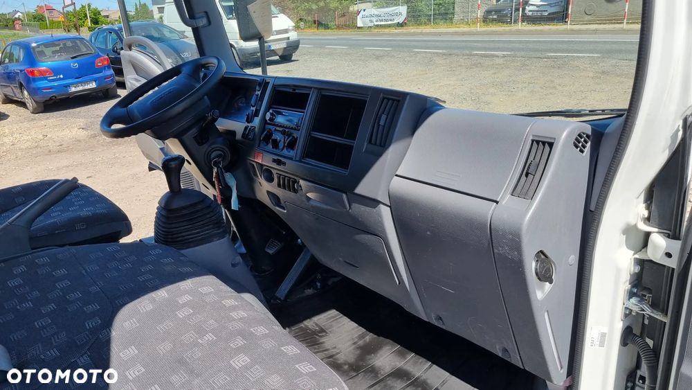Isuzu M21 - 23