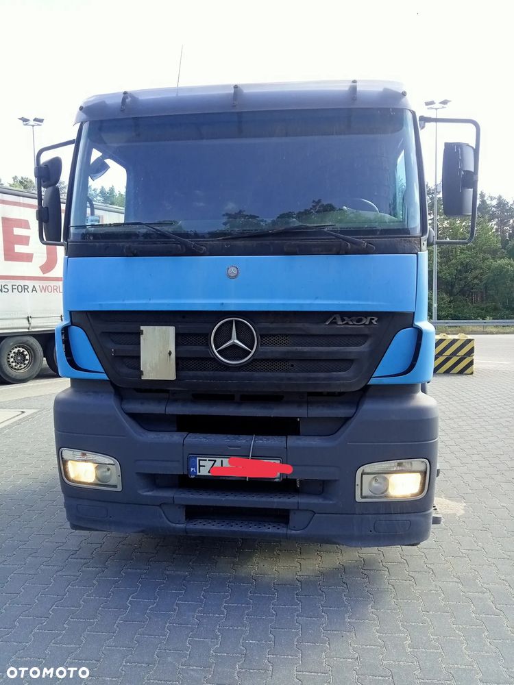 Mercedes-Benz AXOR - 1
