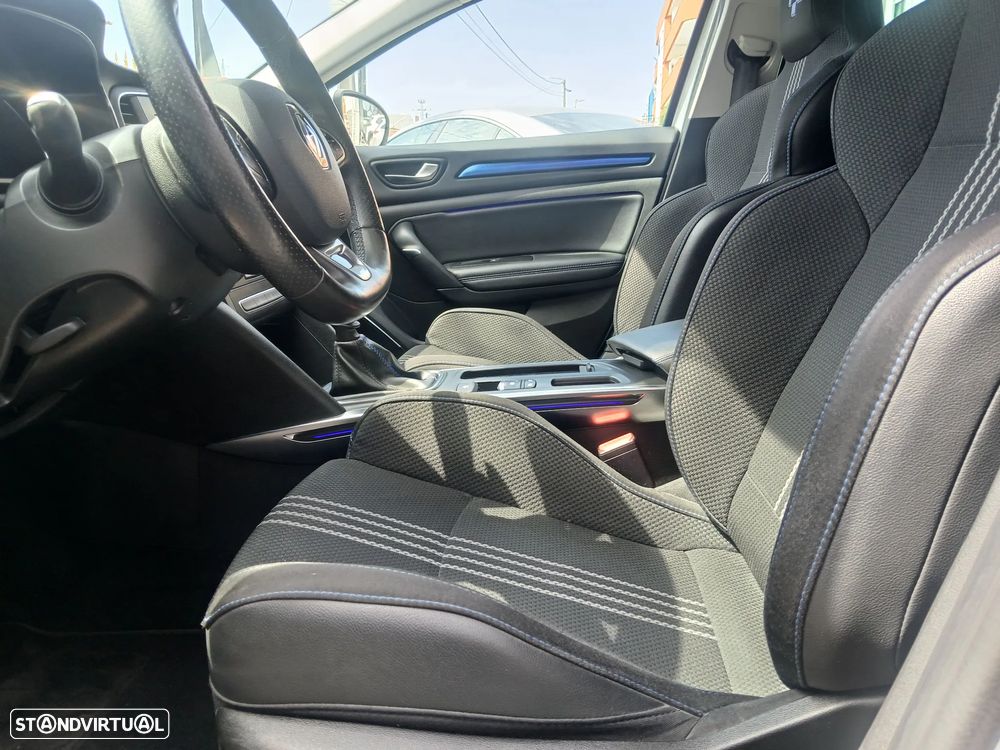 Renault Mégane 1.5 Blue dCi R.S. Line - 17