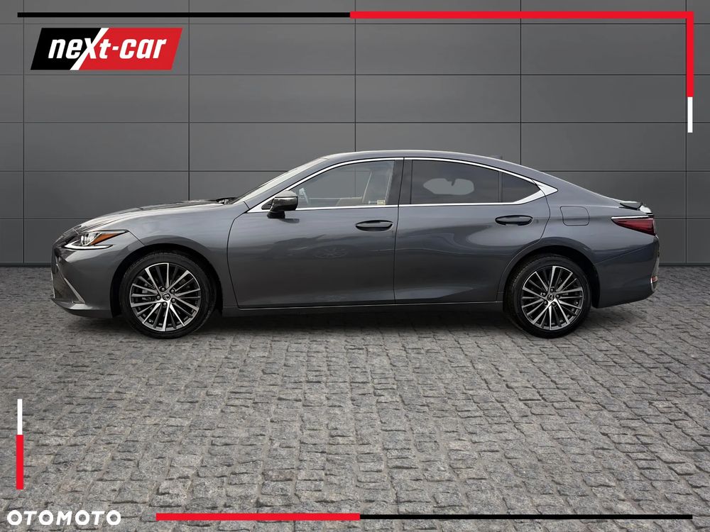 Lexus ES 300h Business Edition - 2