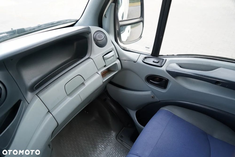 Iveco DAILY 35-150 / KONTENER 4,3 m  / WINDA 750 KG / BLIŹNIAK / SPROWADZONY - 29