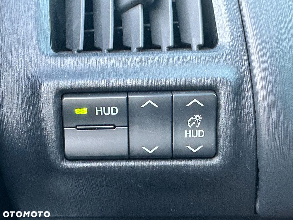 Toyota Prius+ (Hybrid) Executive - 30