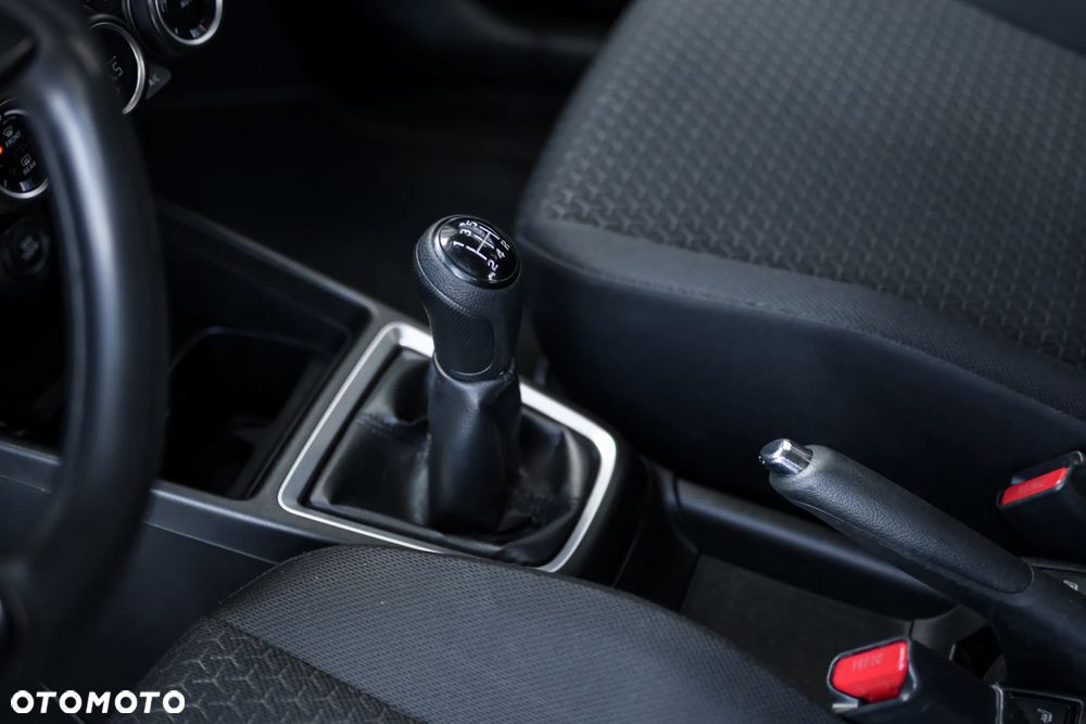 Suzuki Swift 1.0 T SVHS Elegance - 15