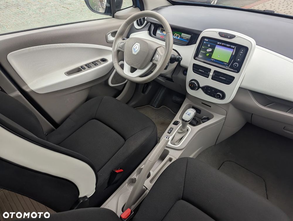 Renault Zoe - 14