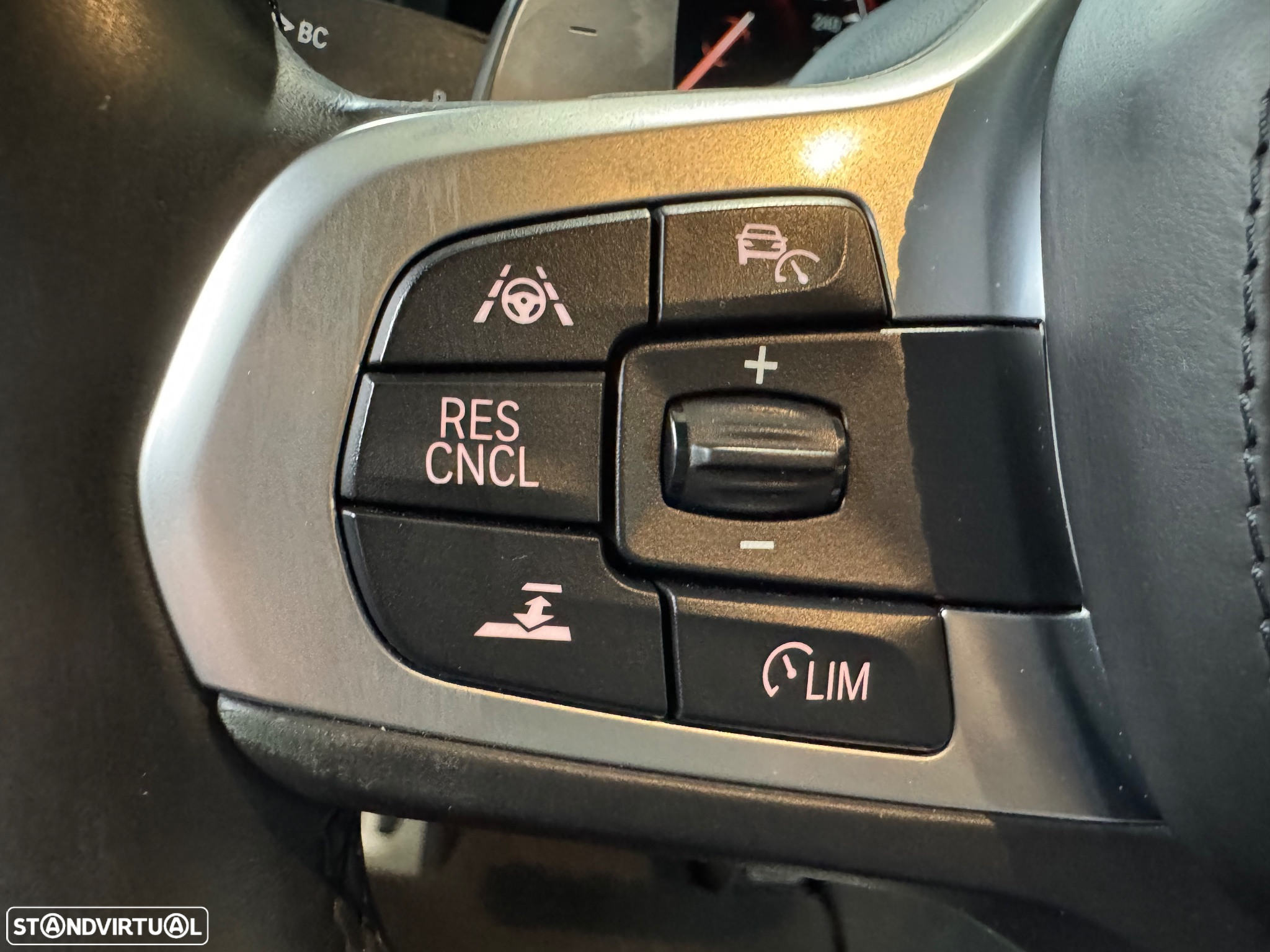 BMW 630 Gran Turismo d Pack M - 42