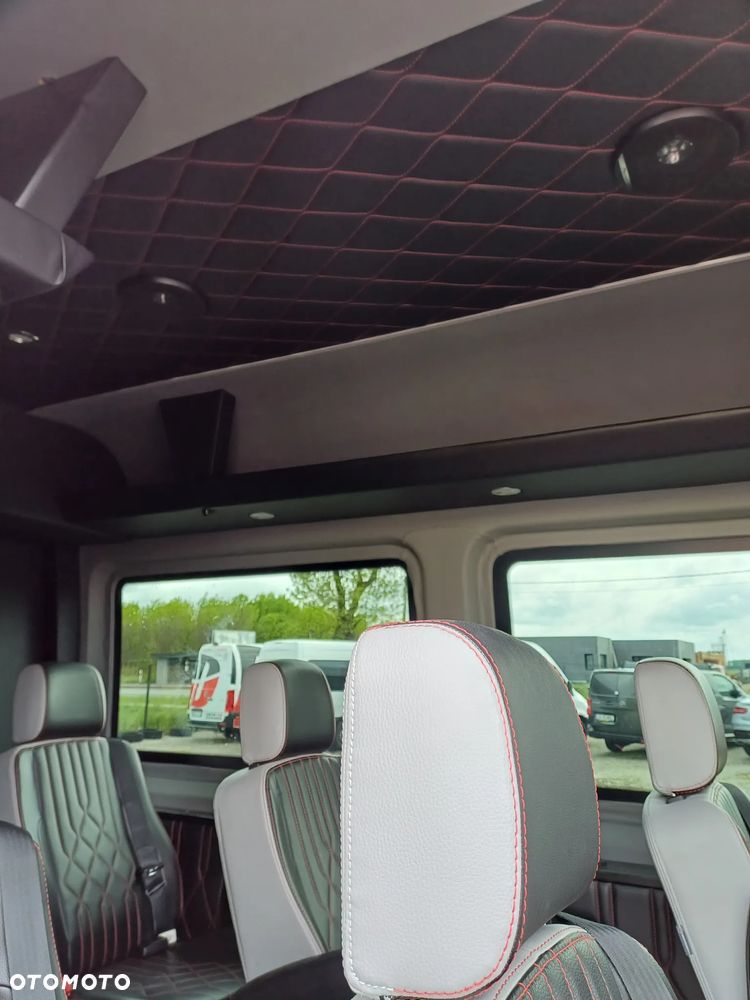 Mercedes-Benz Sprinter - 27