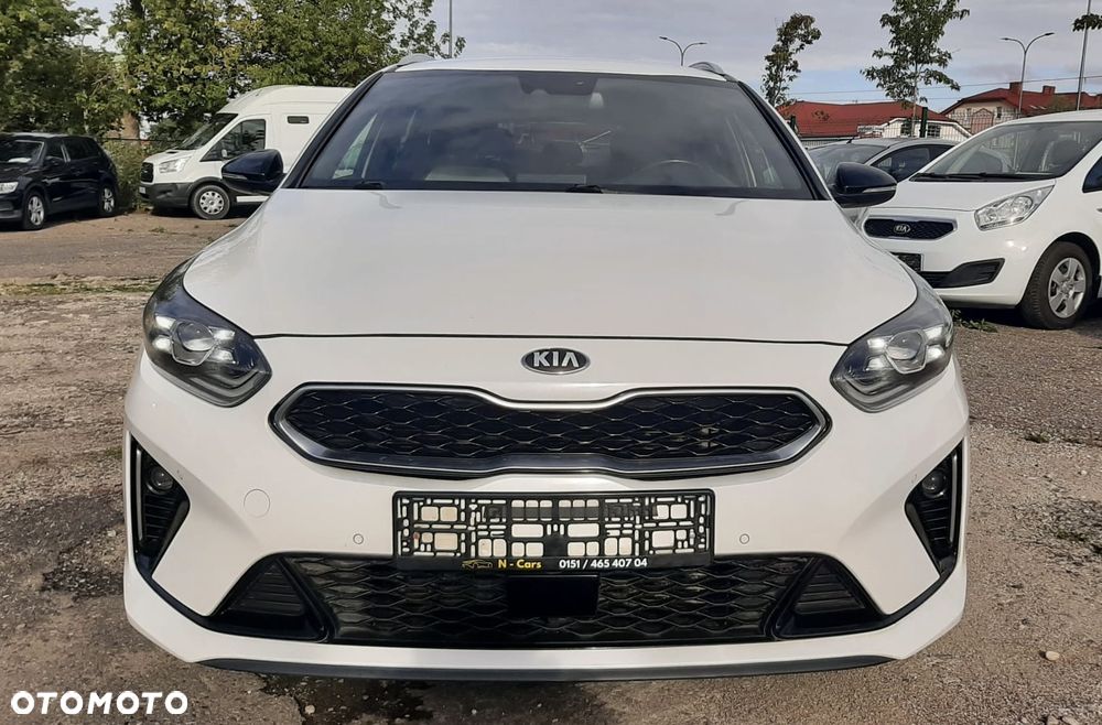 Kia Ceed 1.6 CRDi DCT GT Line - 6