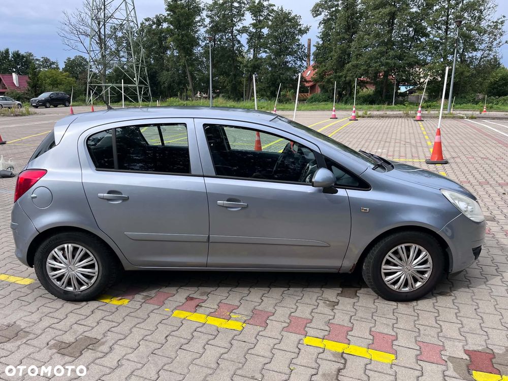 Opel Corsa 1.2 16V Enjoy - 5