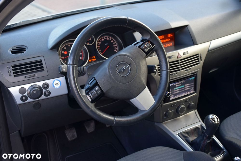 Opel Astra 1.6 Edition - 10