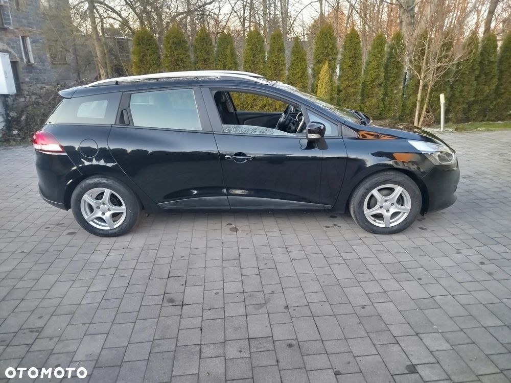 Renault Clio 1.2 16V 75 LIMITED - 7