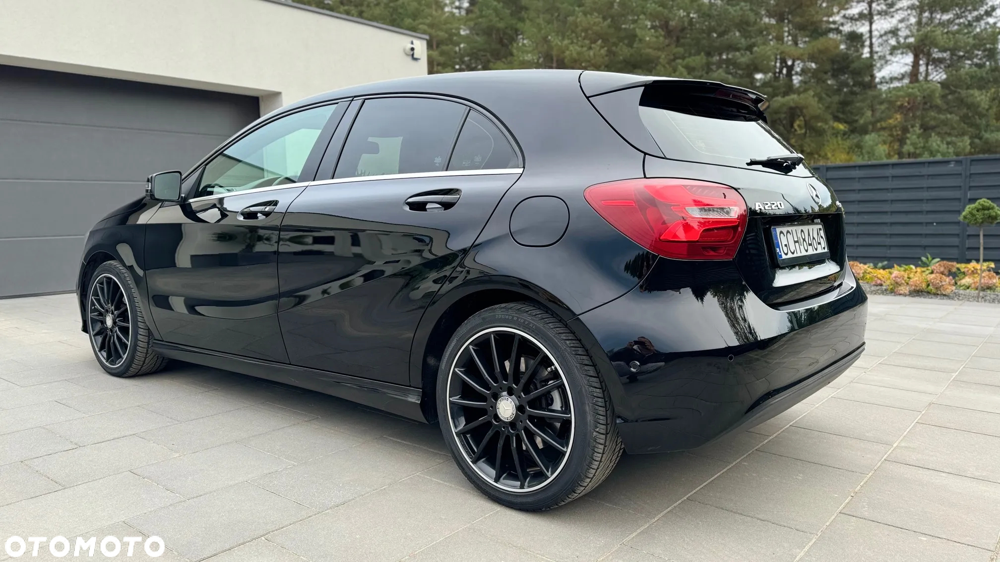 Mercedes-Benz Klasa A 220 4-Matic - 4