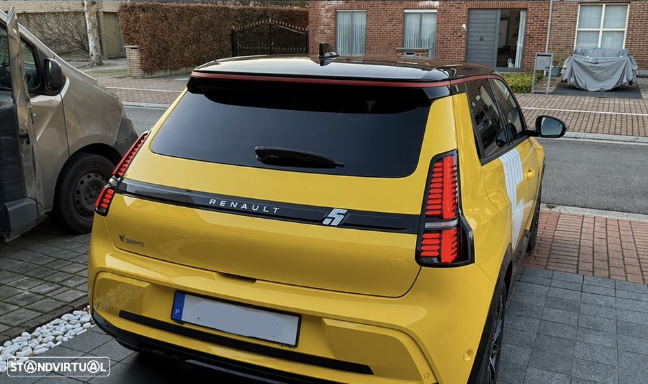 Renault 5 E-Tech 52 kWh Iconic Cinq Autonomia Conforto - 3