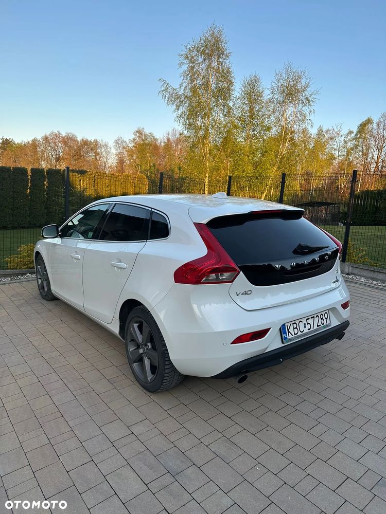 Volvo V40 T3 Summum - 7