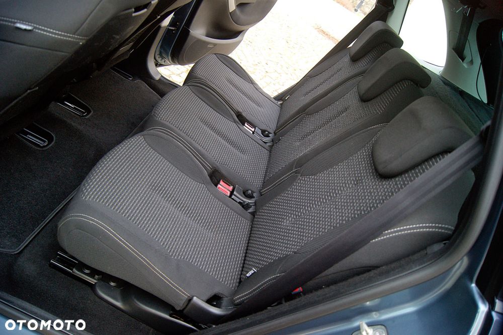 Citroën C4 Picasso - 36
