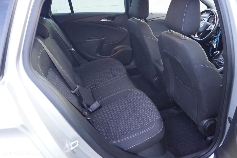 Opel Astra - 27