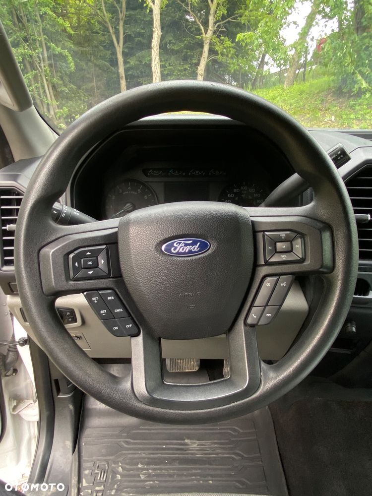 Ford F150 - 12