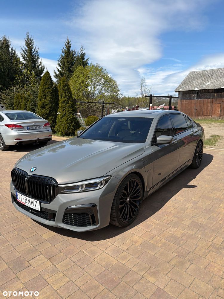 BMW Seria 7 - 10