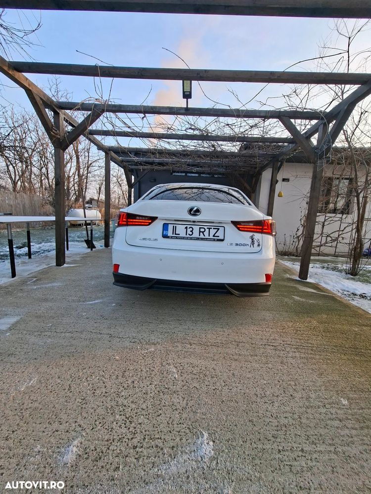 Lexus Seria IS 300h Aut. F Sport - 5