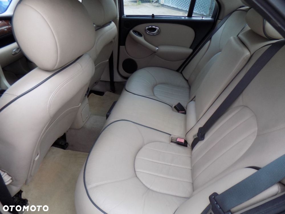 Rover 75 - 8