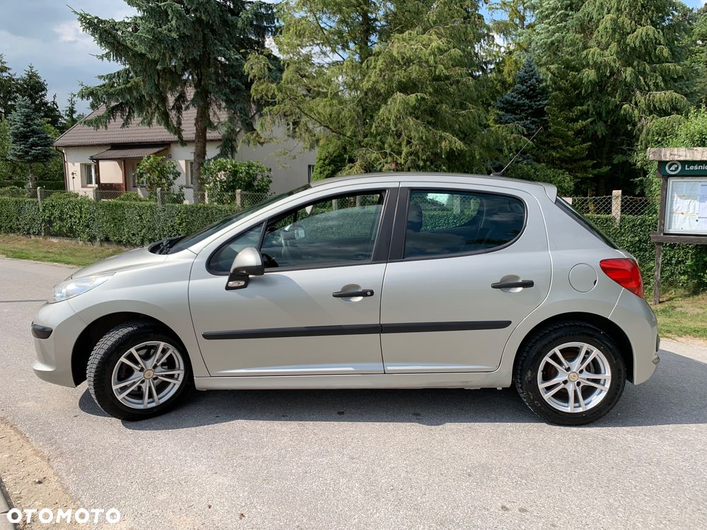Peugeot 207 1.4 Trendy - 9