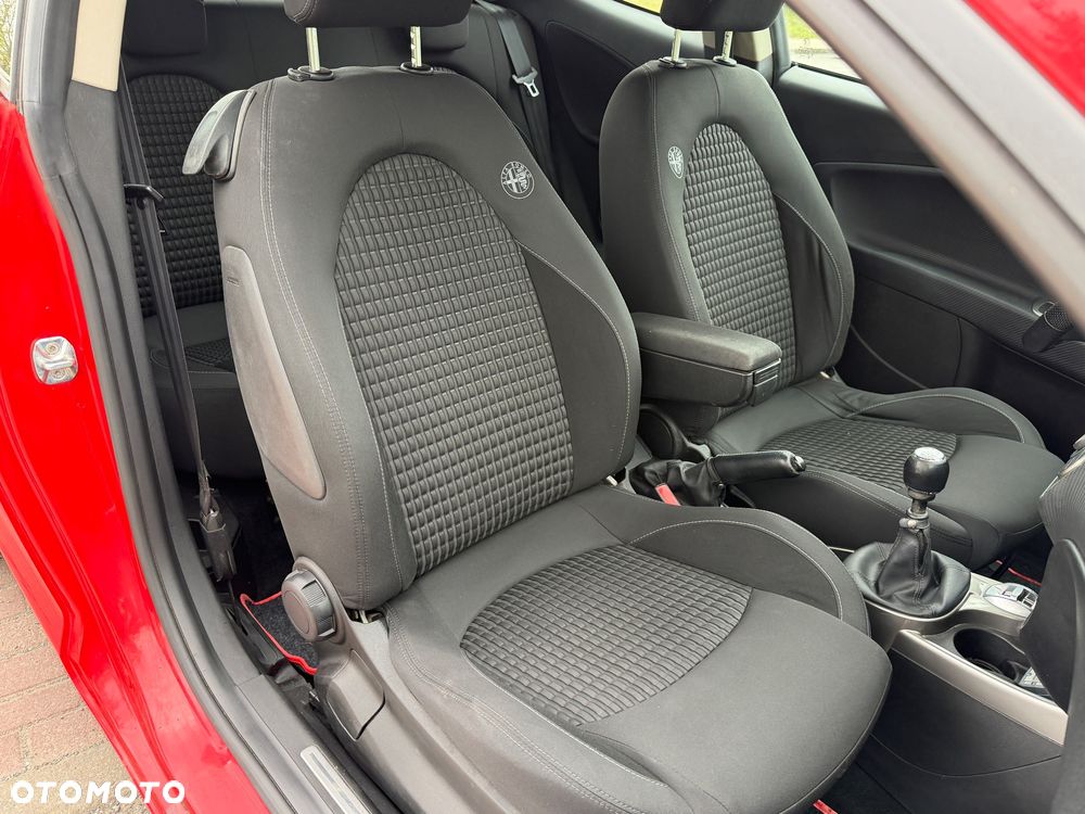 Alfa Romeo Mito 1.4 16V - 17