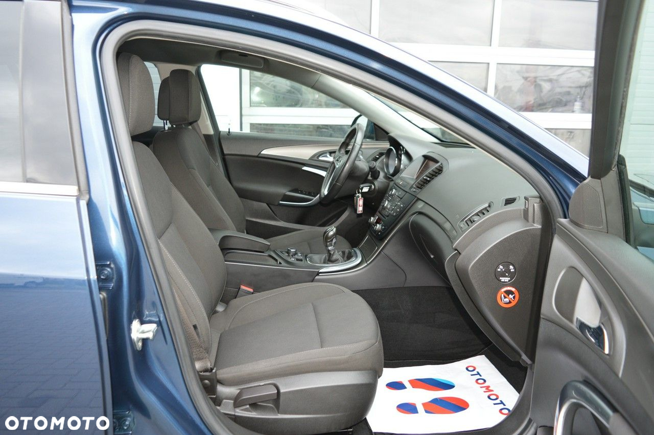 Opel Insignia 2.0 CDTI - 26