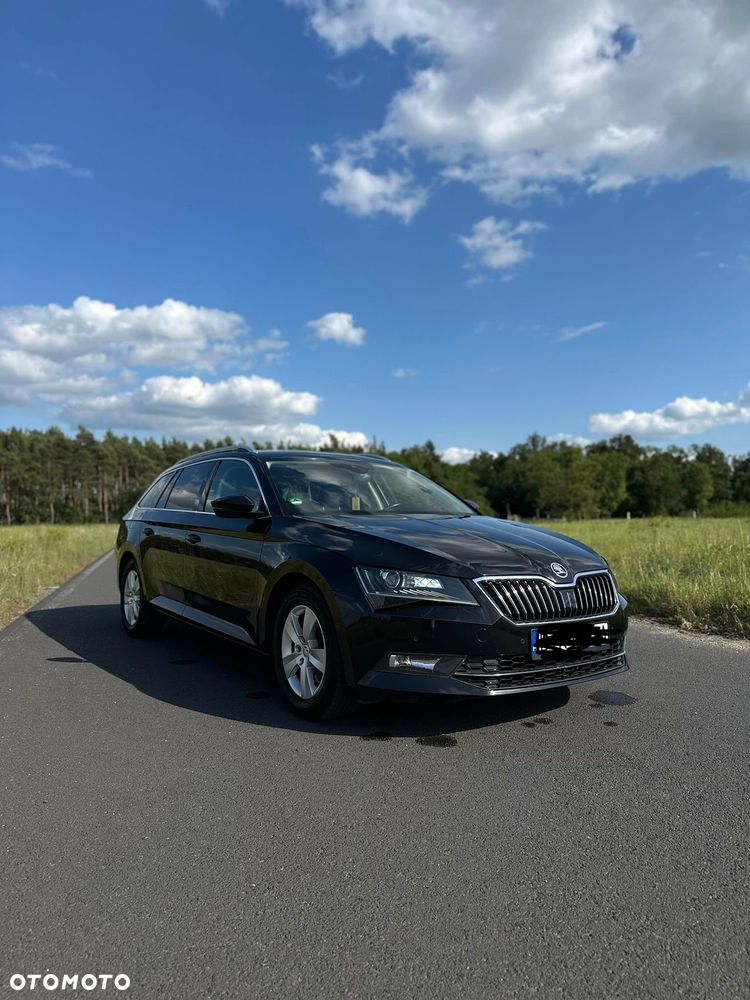 Skoda Superb 2.0 TDI Style DSG - 1