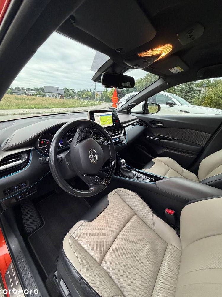 Toyota C-HR 2.0 Hybrid Premiere Edition - 13