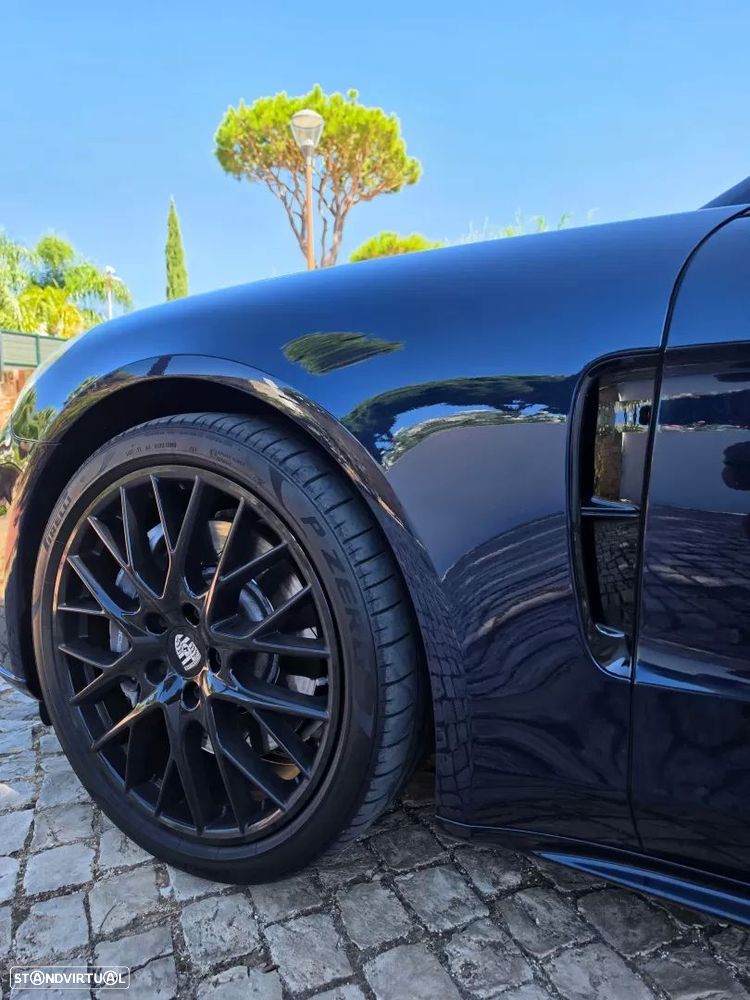 Porsche Panamera Sport Turismo 4 E-Hybrid Platinum Edition - 12
