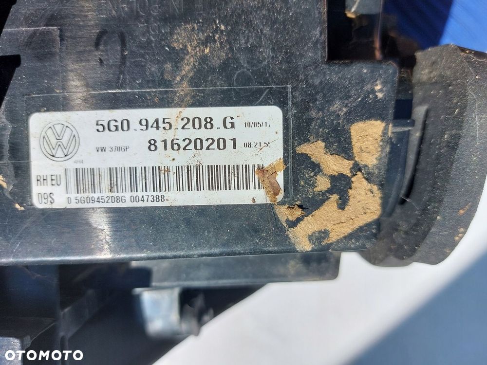 LAMPA PRAWY TYŁ LED VW GOLF VII EU - 10