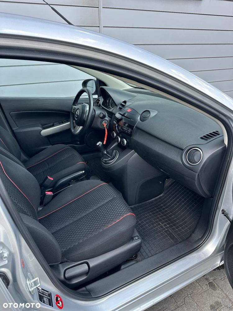Mazda 2 1.3 MZR Active - 8