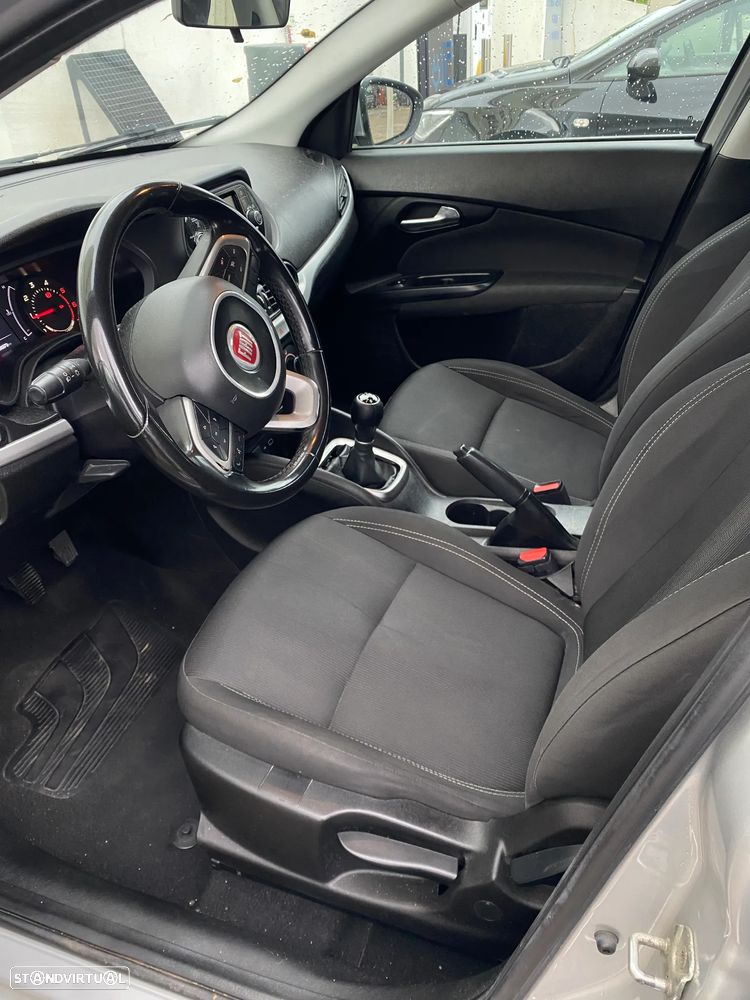 Fiat Tipo Station Wagon 1.3 M-Jet Lounge - 11