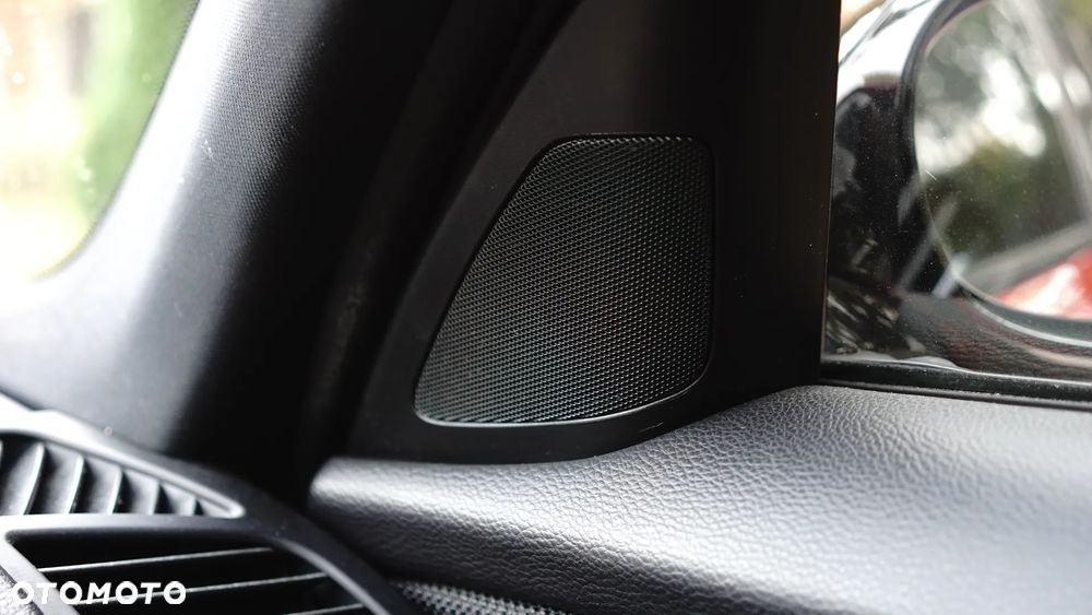 BMW Seria 1 118d DPF Edition Sport - 31