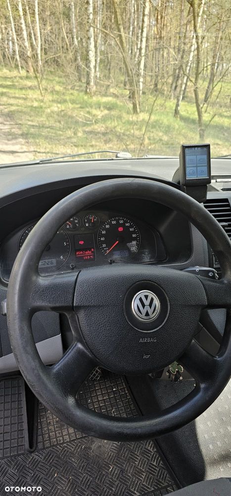 Volkswagen T5 - 4