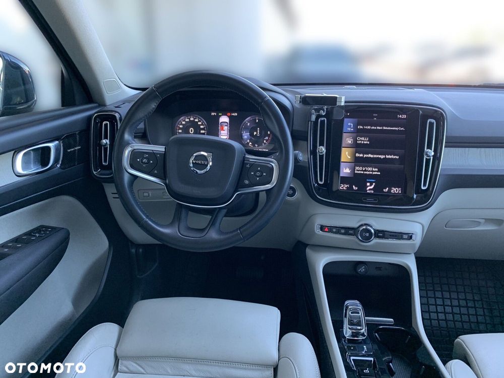 Volvo XC 40 - 16