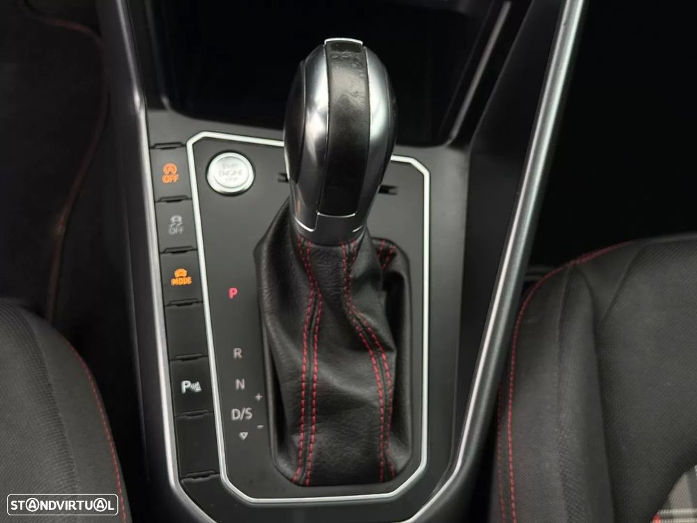 VW Polo 2.0 TSI GTI DSG - 19