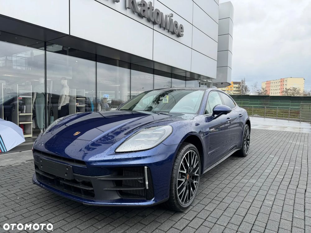 Porsche Panamera - 3