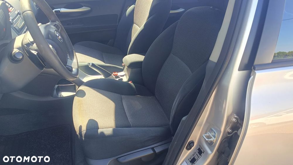Toyota Auris 1.6 MultiMode Executive - 27