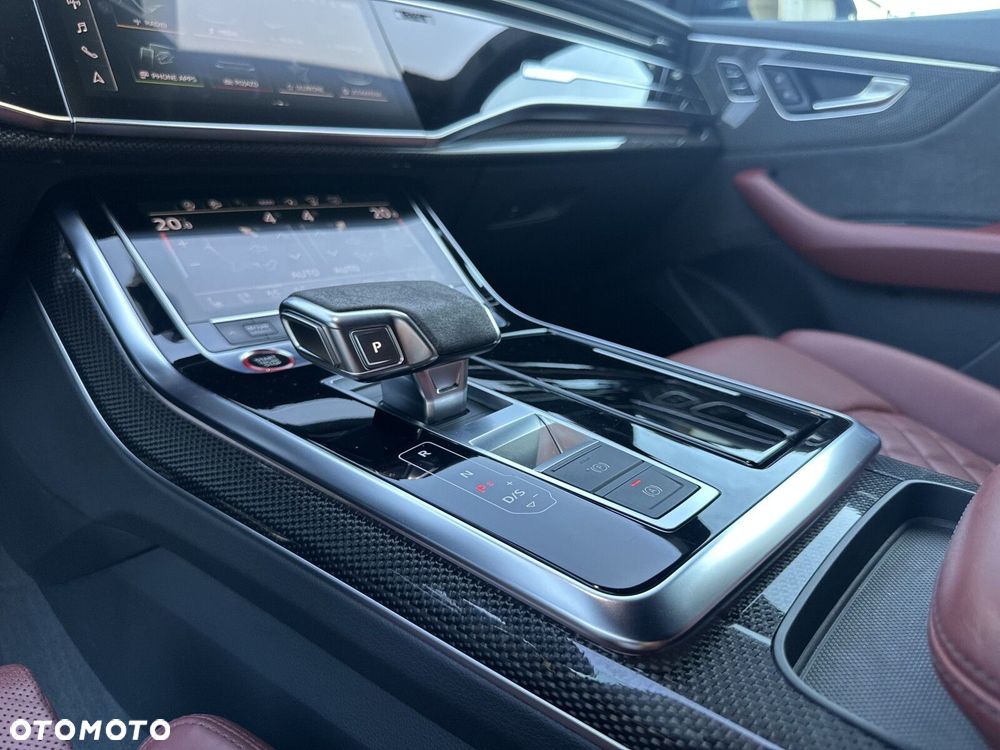 Audi SQ8 - 37