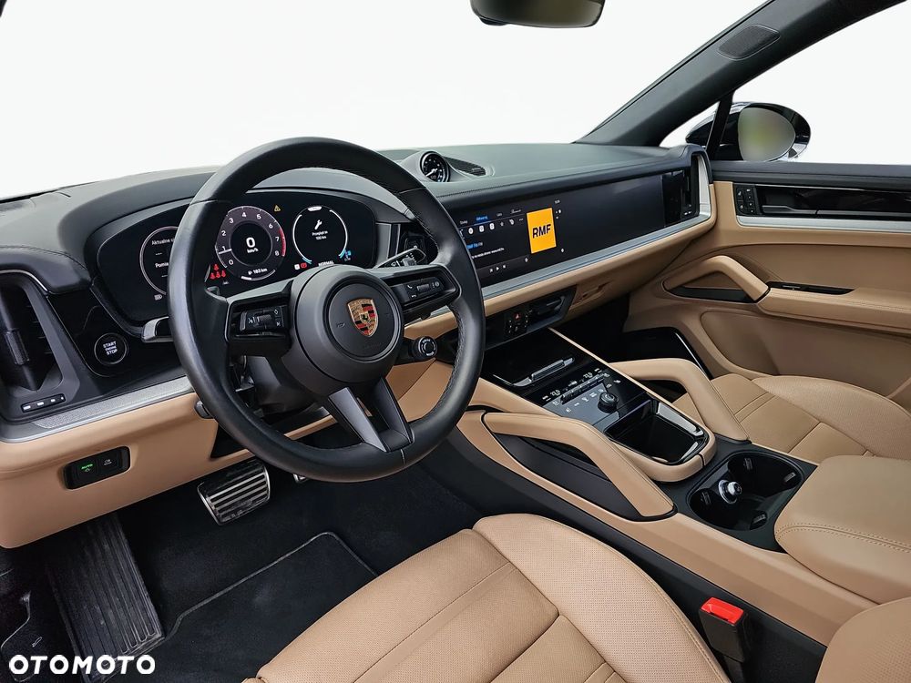 Porsche Cayenne Standard - 10