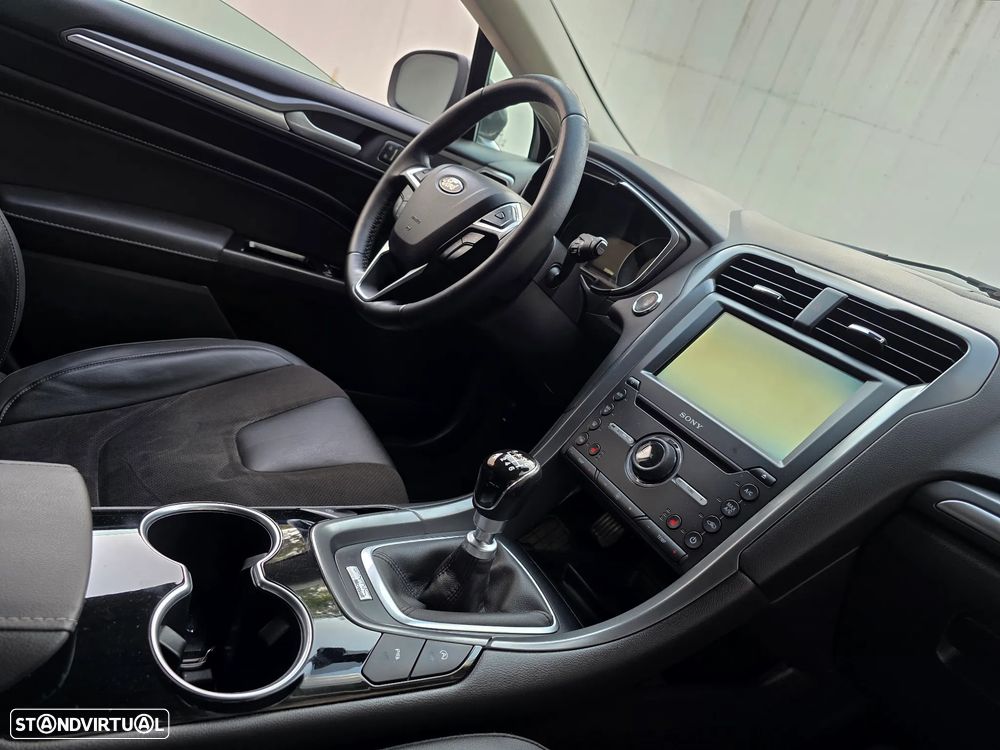Ford Mondeo SW 2.0 TDCi Titanium - 44