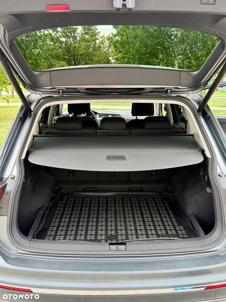 Volkswagen Tiguan Allspace 2.0 TDI 4Mot SCR Highline DSG - 9