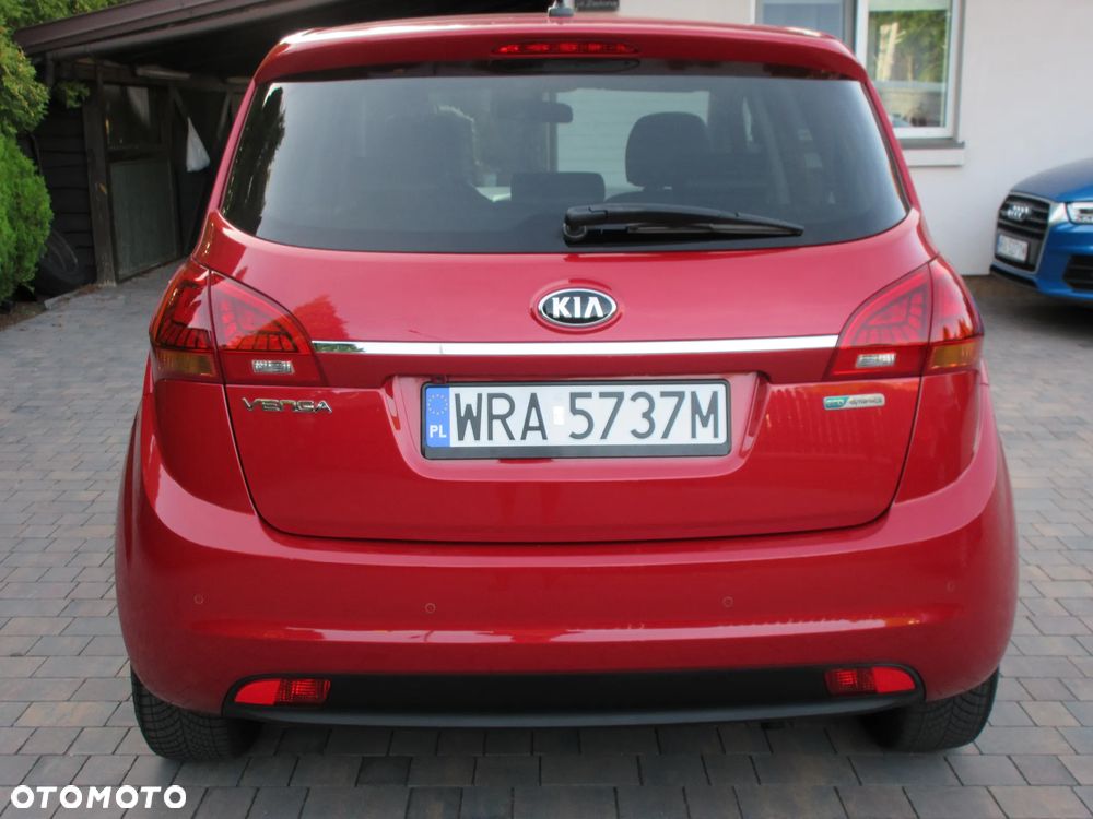 Kia Venga 1.6 CVVT Platinum Edition - 5