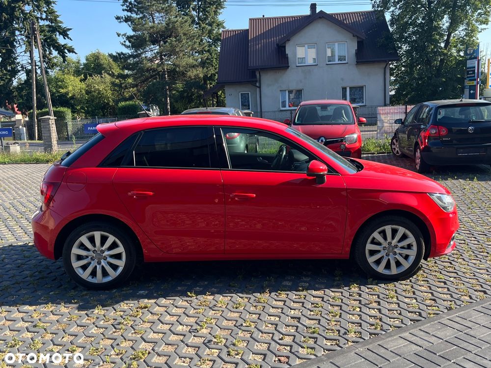 Audi A1 Sportback 1.4 TFSI S tronic Attraction - 4