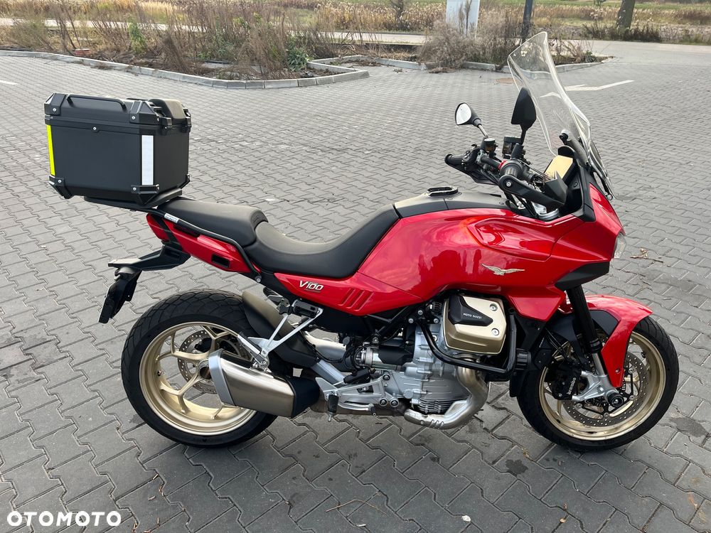 Moto Guzzi V100 Mandello - 5