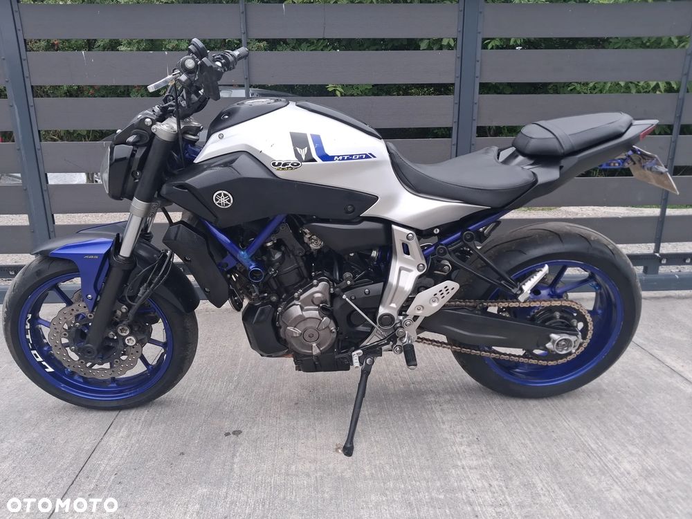 Yamaha MT - 2