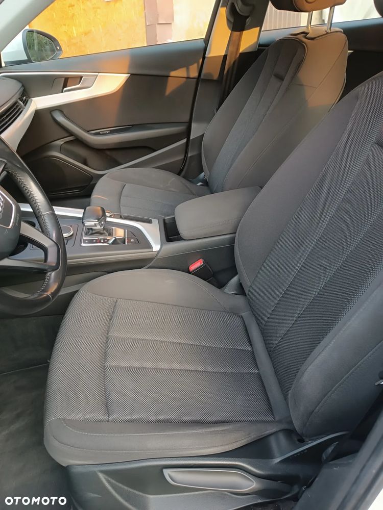 Audi A4 Avant 2.0 TDI S tronic - 19