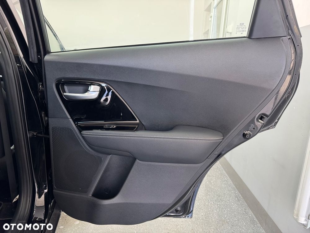 Kia Niro ver-1-6-gdi-hev-2wd-opf-spirit - 29
